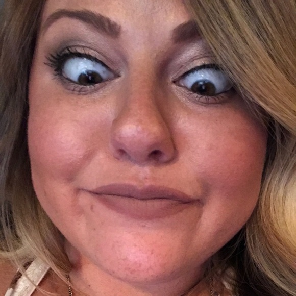 Meet your Posher - Picture 1 of 1